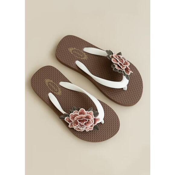 Joyfolie Mia Joy Cassia Flip Flops in Russet Women’s Size 6 - Picture 2 of 6